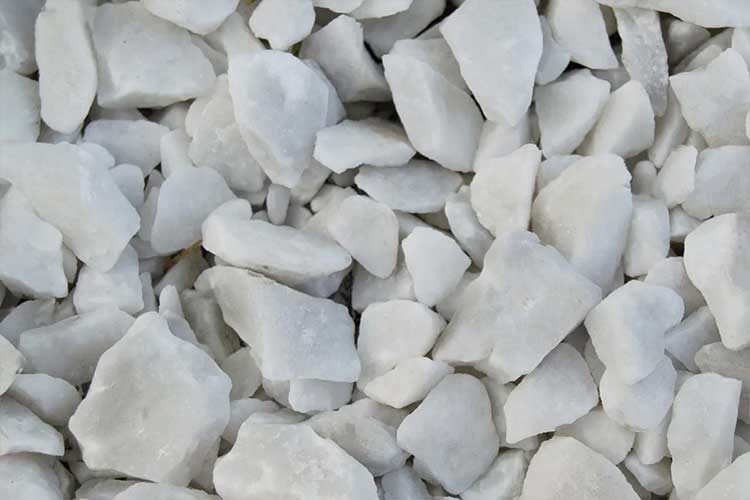 Focus sur le traitement efficace de la dolomite par broyage